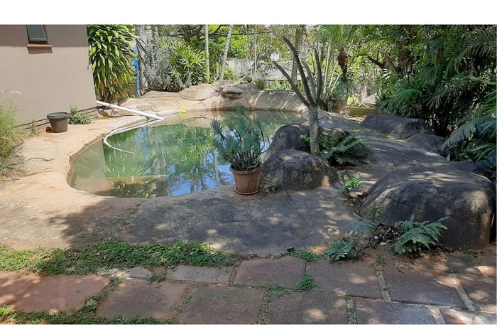 For Sale: House in Athlone Park with pool, garden, and ample parking.