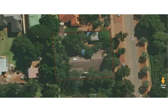 Hatfield Apartment For Sale: Pre-zoned for student housing, near Gautrain and university.