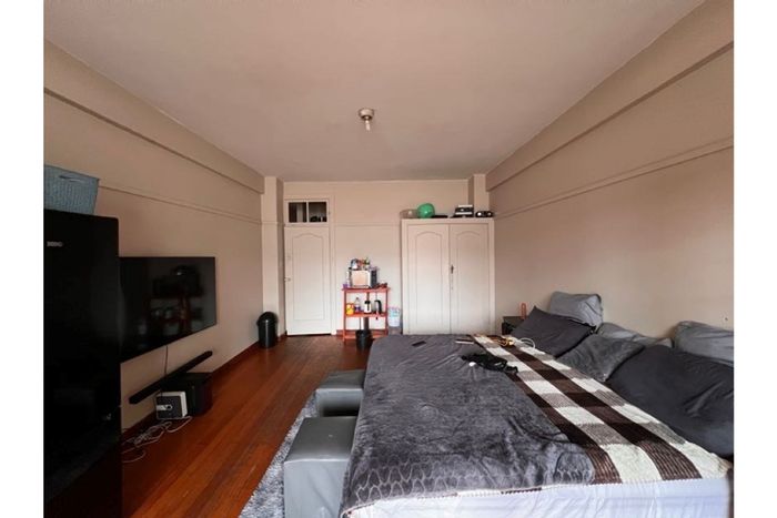 1.5-Bedroom Apartment For Sale in Durban Central, near transport and amenities.