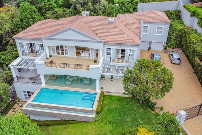 Bryanston House For Sale: 5 beds, pool, garden, wine cellar, ample parking.