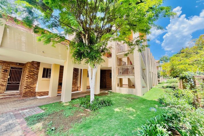 For Sale: Apartment at Boardwalk Villas with communal pool, braai area, and security.