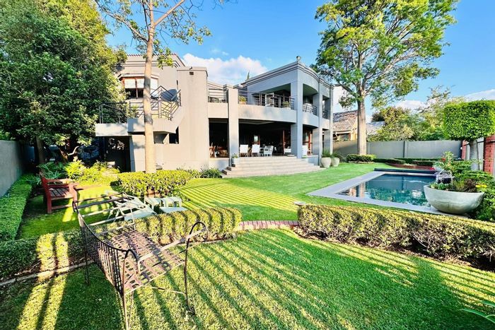 For Sale: Bryanston House with pool, golf views, staff quarters, and entertainment areas.