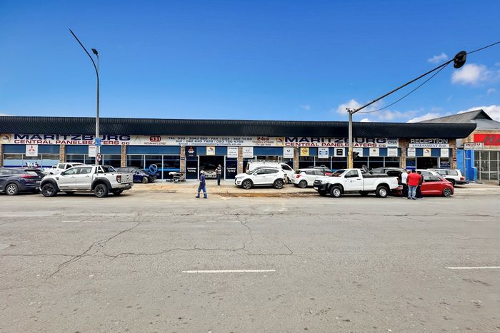 Retail Space To Rent in Pietermaritzburg Central: High visibility, ample offices, secure storage.