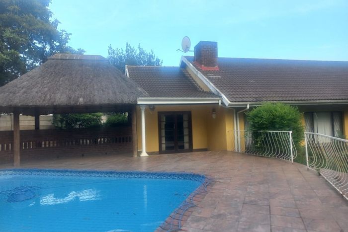 Cleland House For Sale: 4 bedrooms, pool, large grounds, garages, entertainment spaces.