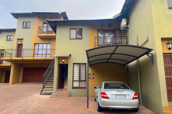 For Sale: House in Sonheuwel with 3 bedrooms, open-plan living, and private patio.