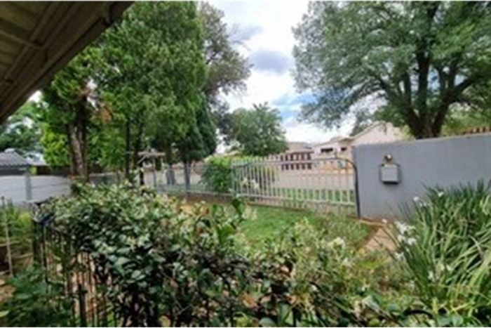 4-Bedroom House For Sale in Stilfontein Ext 4 with study, garden, and double garage.