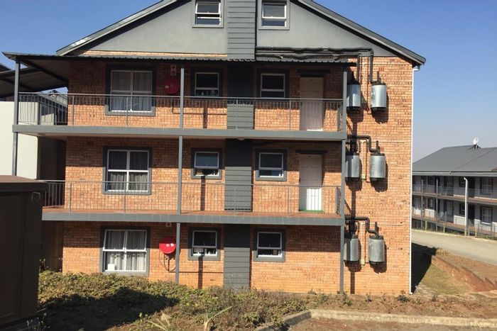 Chase Valley Apartment For Sale: 1 bed, balcony, 24-hour security, serene views.