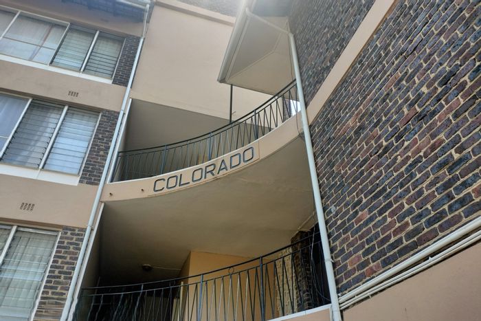 For Sale: 2-Bedroom Apartment in Ferndale with balcony, secure complex, and convenient location.