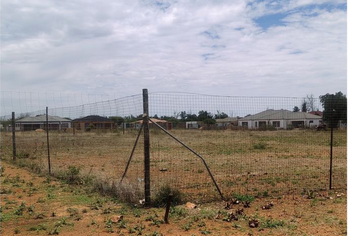 Vacant Land Residential in Mankweng For Sale: Prime location, easy access, secure area.