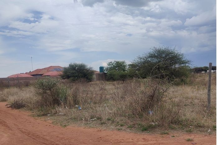 Vacant Land Residential For Sale in Mankweng: 700sqm, prime location, investment opportunity.