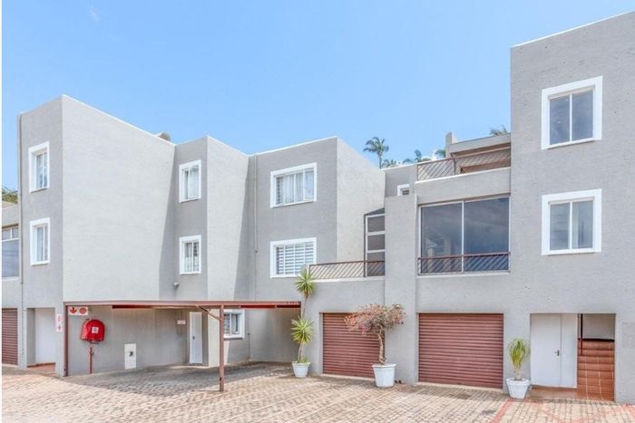 For Sale: Apartment in Constantia Kloof with open-plan living and skyline views.