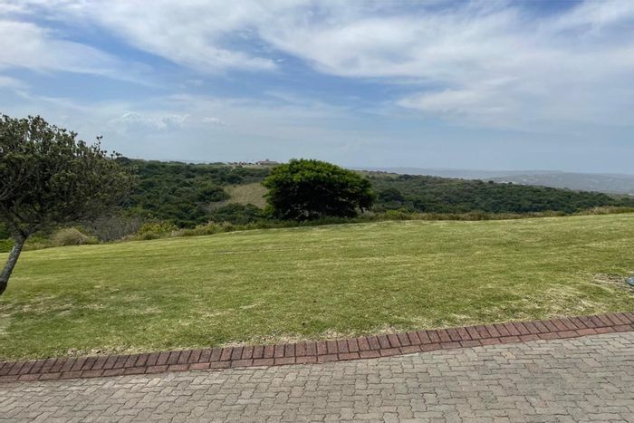 Vacant Land Residential For Sale in Khamanga Bay: Access beaches, golf course, nature trails.