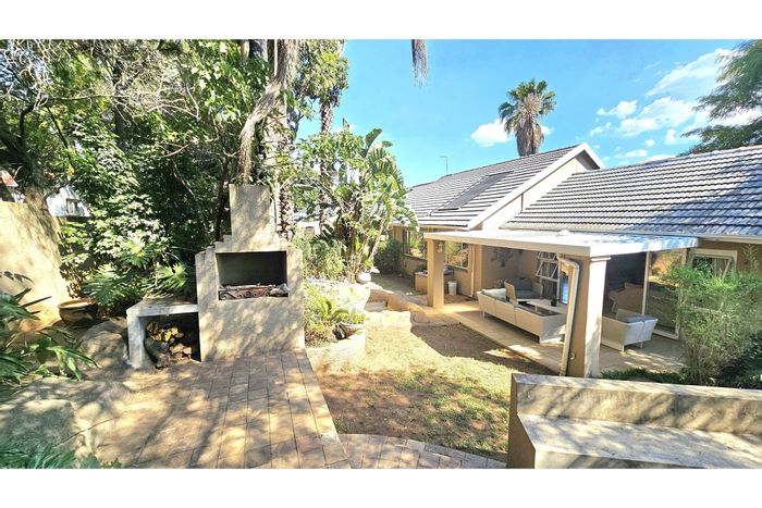 Kensington B House For Sale: Four bedrooms, pool, flatlets, and double garage.