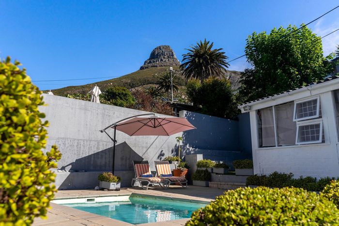 Fresnaye House For Sale: 3 beds, pool, flatlet potential, secure neighborhood.