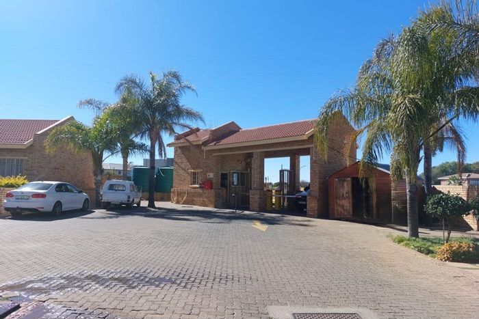 For Sale: 1-Bedroom Apartment in Minerva Gardens with open-plan living and security.
