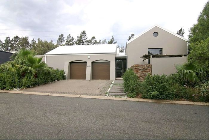3-Bedroom House To Rent in Dainfern Golf Estate with pool, garden, and security.