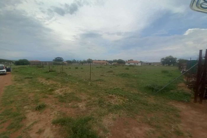 Vacant Land Residential in Mankweng For Sale, 2200 m², great development potential.