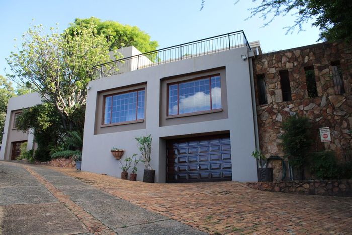 For Sale: 3-Bedroom House with Flatlet, Braai Area, and Mountain Views in Pretoria North.