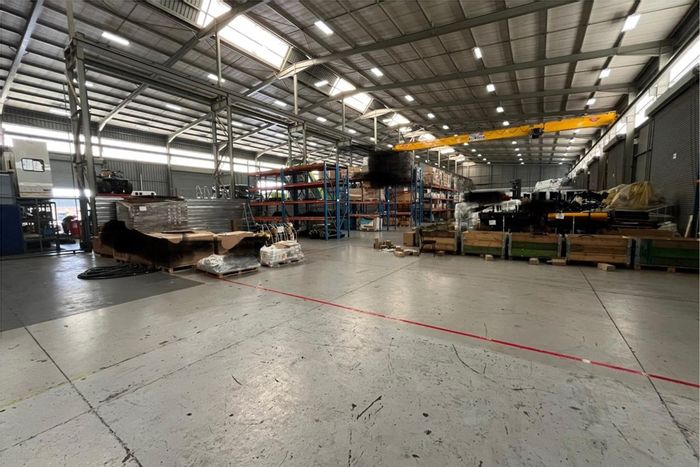 Industrial Property To Rent in Modderfontein: Spacious warehouse, office space, secure access.
