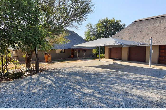 For Sale: House in Blyde Wildlife Estate with pool, theater, and wildlife views.