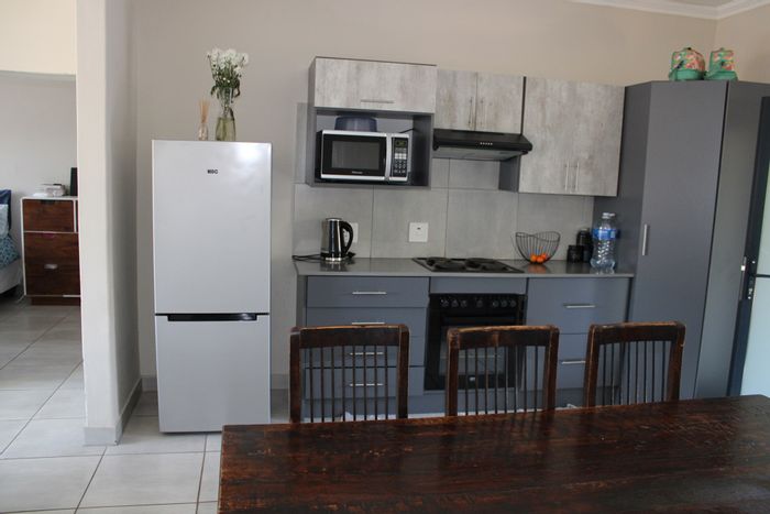 For Sale: 3-Bedroom House in Pretoria North with security complex and communal spaces.