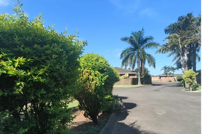 3-Bedroom Townhouse in Arboretum For Sale with Double Garage and Secure Complex Access.