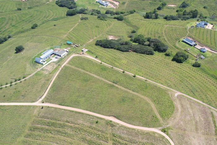 For Sale: Farm in Fairview Estates with 2 hectares, panoramic views, and secure living.