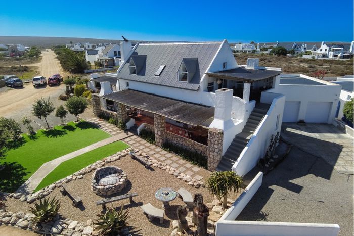 Jacobsbaai House For Sale: Five units, pet-friendly, near beach, fully furnished.