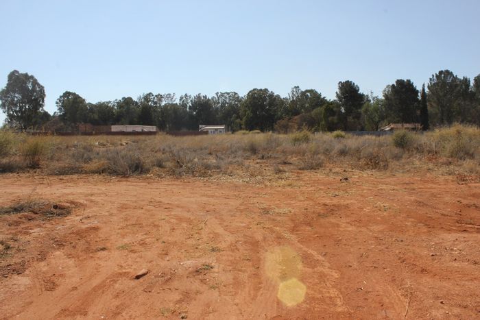 Vacant Land Residential in Henley On Klip, 2947m2, For Sale - Build your dream home.