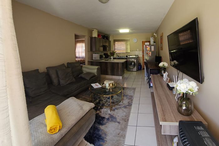 For Sale: 2-Bedroom Apartment in Witfield with Secure Parking and Fibre Internet.
