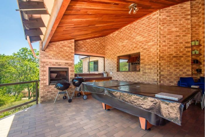 For Sale: Spacious 8-Bedroom House in Ruimsig with Pool and Scenic Views.