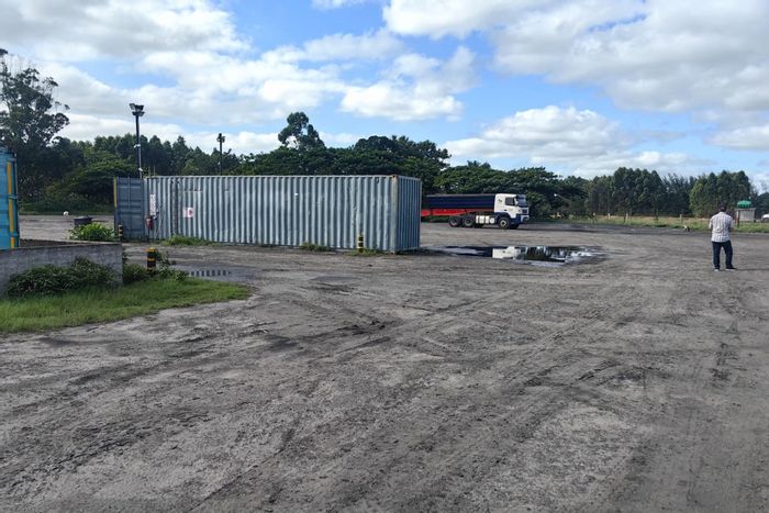 Prime 1900m² Vacant Land in Mposa, For Sale - Ideal for Development Opportunities.