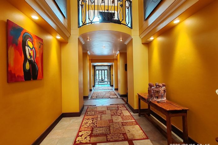 For Sale: 5-bed, 5-bath house in Sasolburg Ext 15 with garage and security.