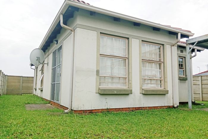 House For Sale in Andeon: 3 Bedrooms, 2 Bathrooms, 24/7 Security, Prime Location.