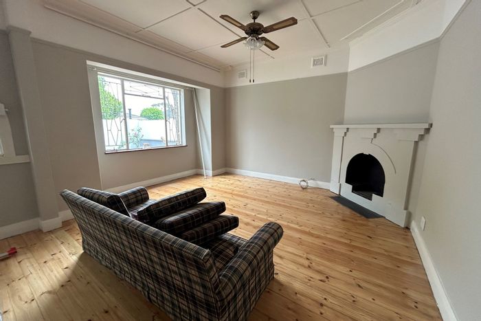 House To Rent in Newton Park: 3 Bedrooms, Secure Parking, Close to Schools.