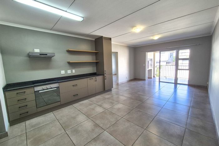 Langeberg Ridge Apartment For Sale: Open-plan living, balcony, pet-friendly ground units.