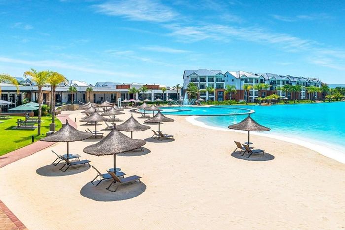 3-Bed Apartment To Rent at Blyde Riverwalk Estate with lagoon, gym, and security.