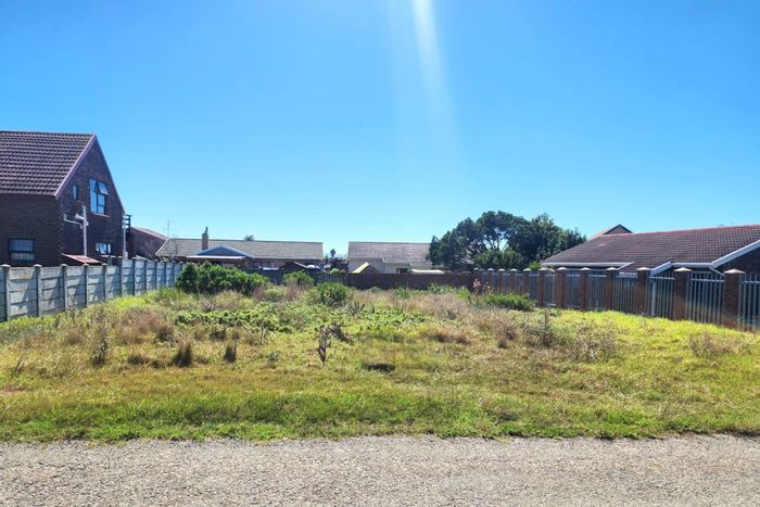 Vacant Land Residential For Sale in Noorsekloof with sea views and open space.