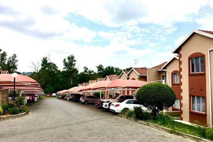 For Sale: Buccleuch Apartment with 24-hour security, pool, and convenient amenities.