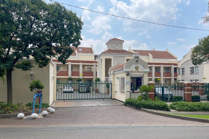 To Rent: 3-Bedroom Apartment in Parkview with balcony, parking, and 24-hour security.