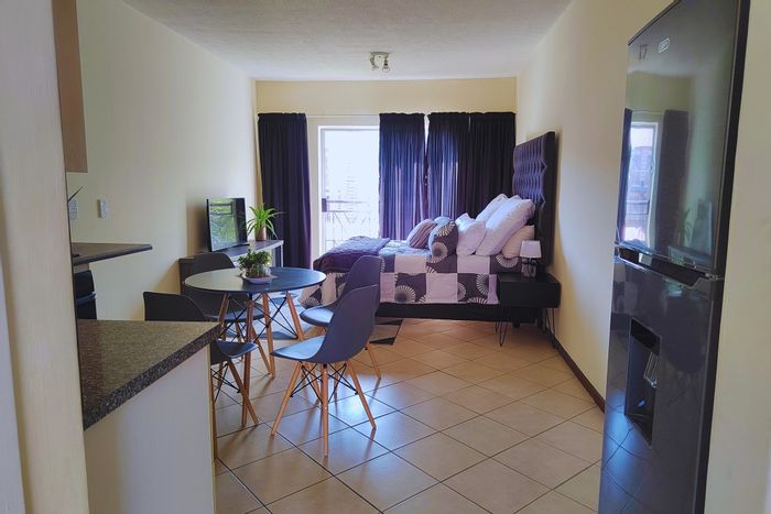 For Sale: Apartment in Karenpark with pool, basketball court, and laundry facilities.