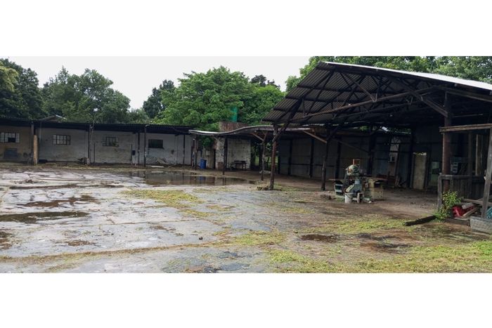 Industrial property for sale in Kwambonambi Central, ideal for logistics and operations.