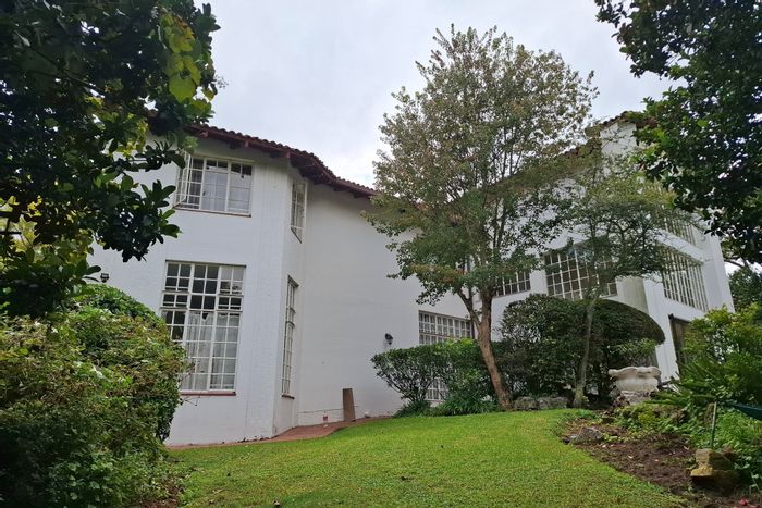 Atholl House For Sale: 5 flats, pool, large garden, close to amenities.