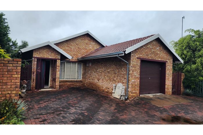 House for Sale in Bela Bela Central - Close to Warmbad High School, secure living.