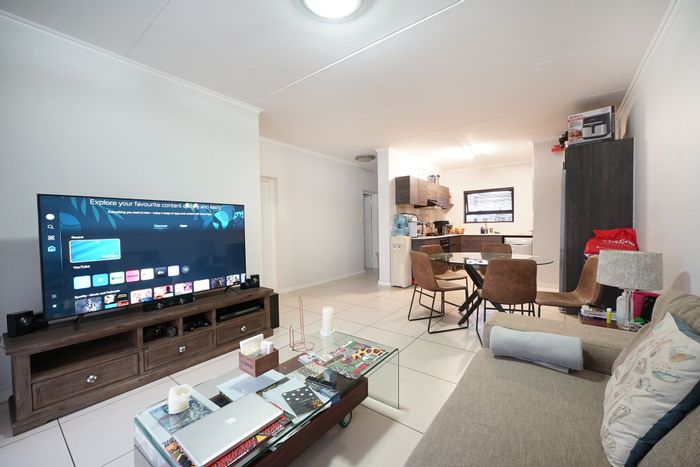 Two-bedroom apartment in Fourways with gym, pool, and 24-hour security. To Rent.