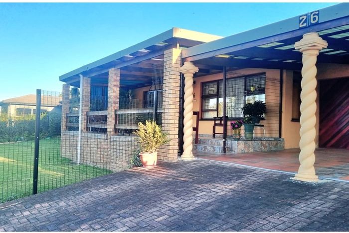Eden House For Sale: 4 beds, 3 baths, garden, income-generating flatlet.