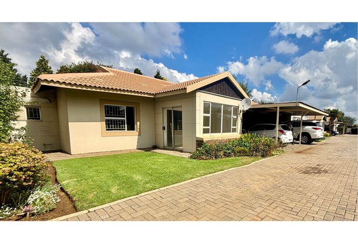 2-Bedroom Townhouse To Rent in Vaalpark with covered parking and community amenities.