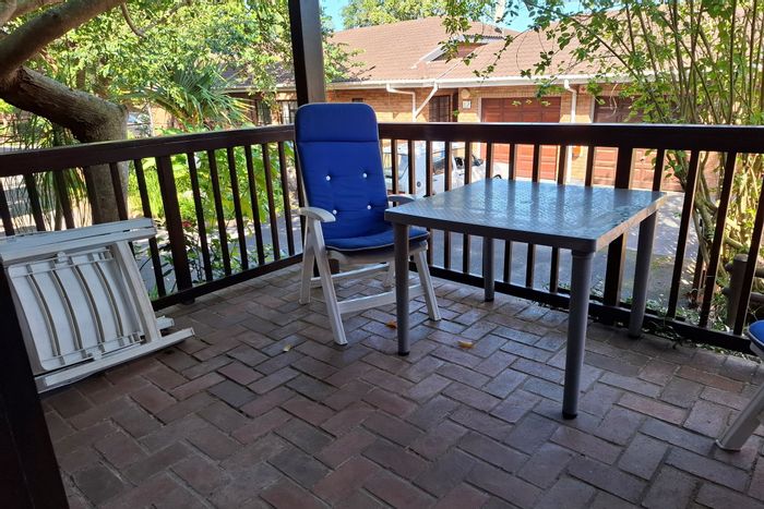 For Sale: Townhouse in Margate Central with pool, gym, and spacious living areas.