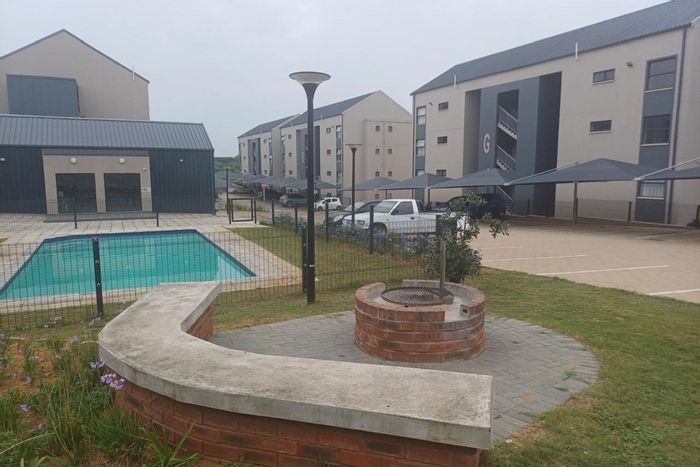 2-Bedroom Apartment To Rent in Athlone Park with pool and park access.