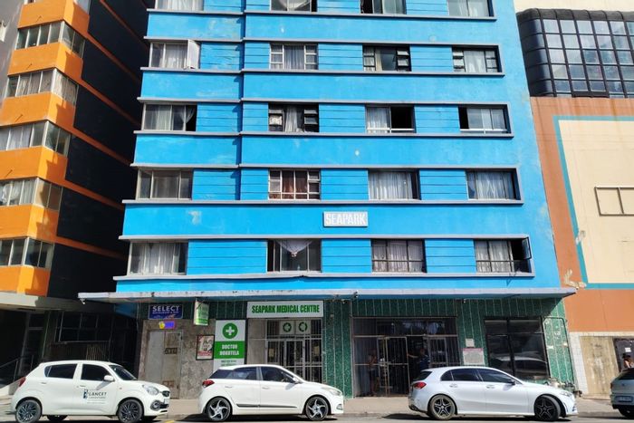 South Beach Apartment For Sale: Close to beach, ideal for investors or holidaymakers.
